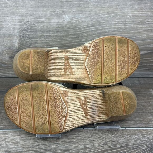 Dansko Marlow Women’s Sz 8.5-9/EU 39 Oyster Washed Leather Slingback Hook Sandal - Picture 8 of 10